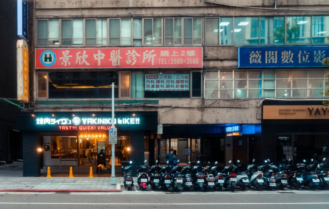 华中地区建筑防水材料市场趋势：自粘卷材需求持续增长
