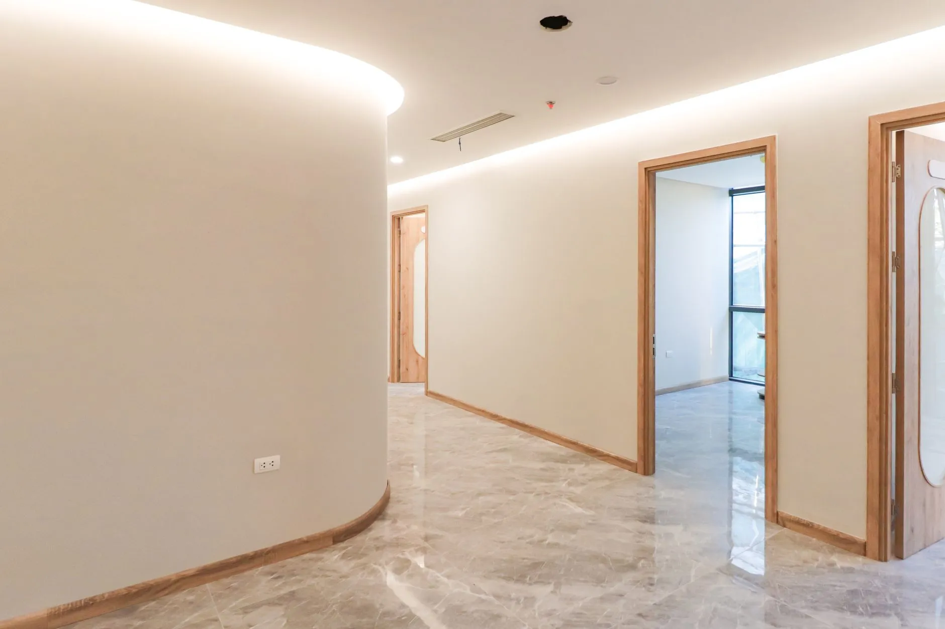 华中地区屋面防水工程中SBS与APP防水卷材的选型对比分析