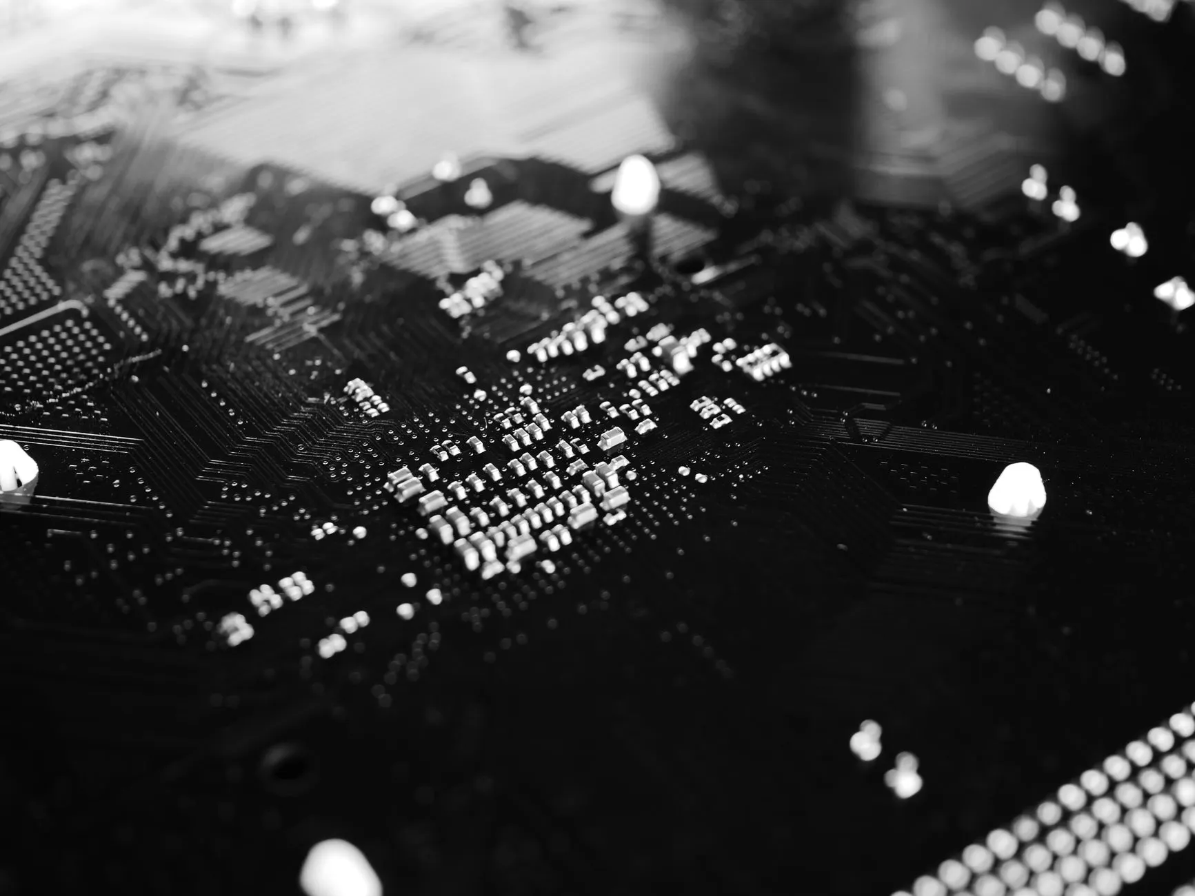 SBS防水卷材与堵漏灵在建筑渗漏治理中的复合施工技术解析